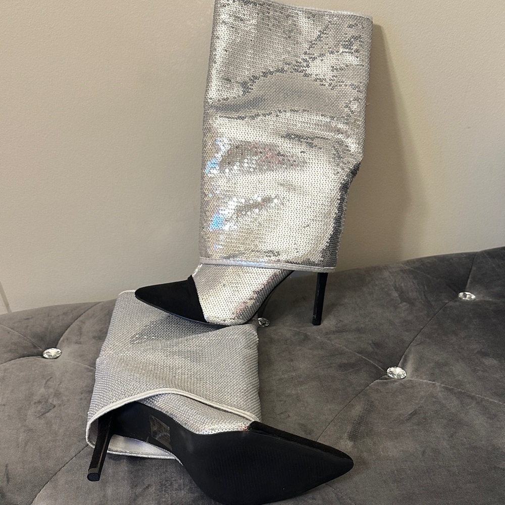 NEW Silver Sequin Women's Boots